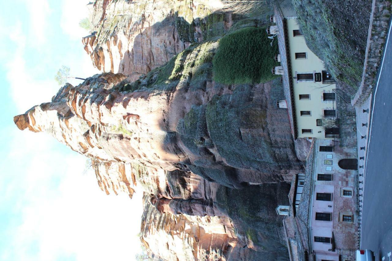 Apartamentos Rurales De La Sexma Del Sabinar Corduente Exterior foto